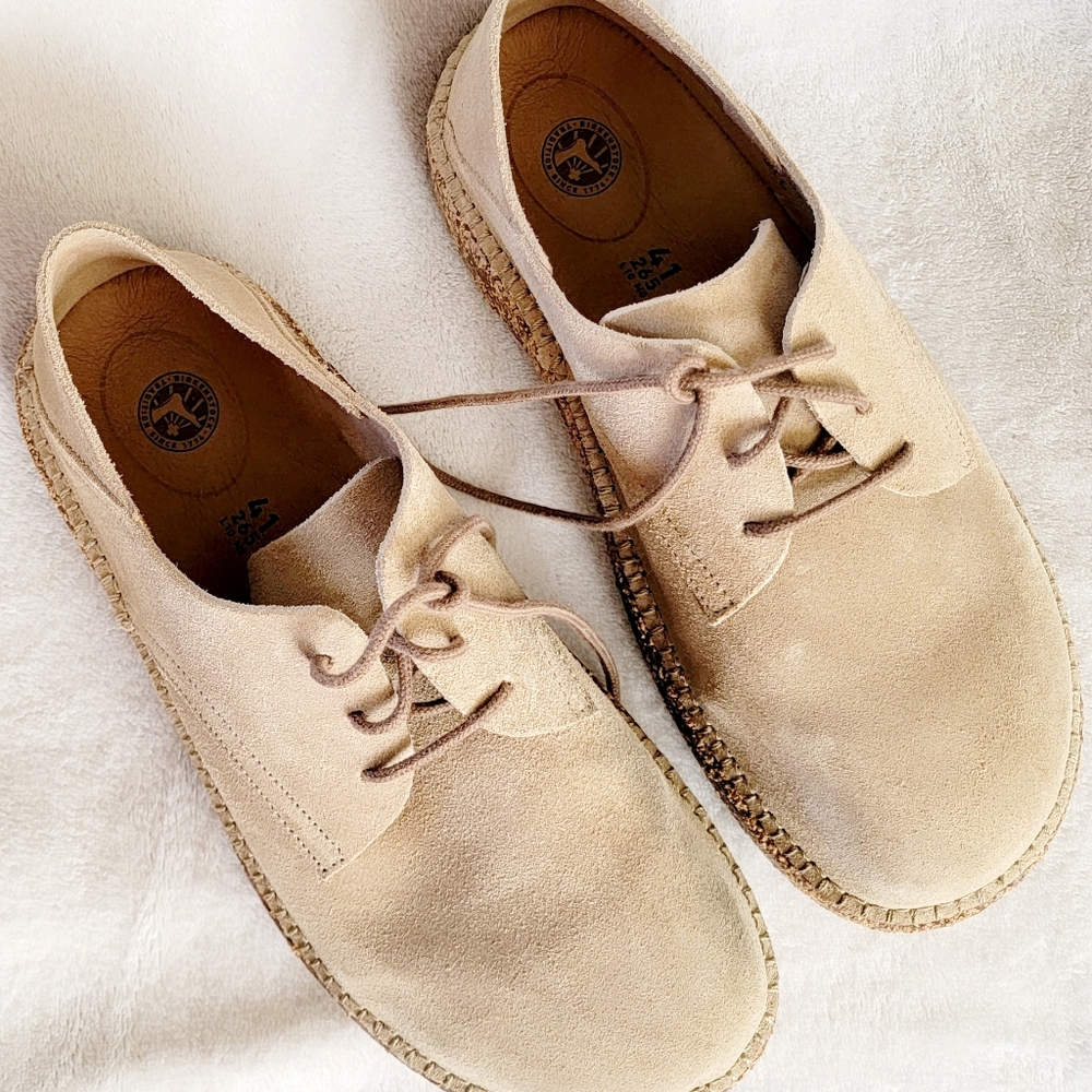 Womens or Men's Birkenstock shoes